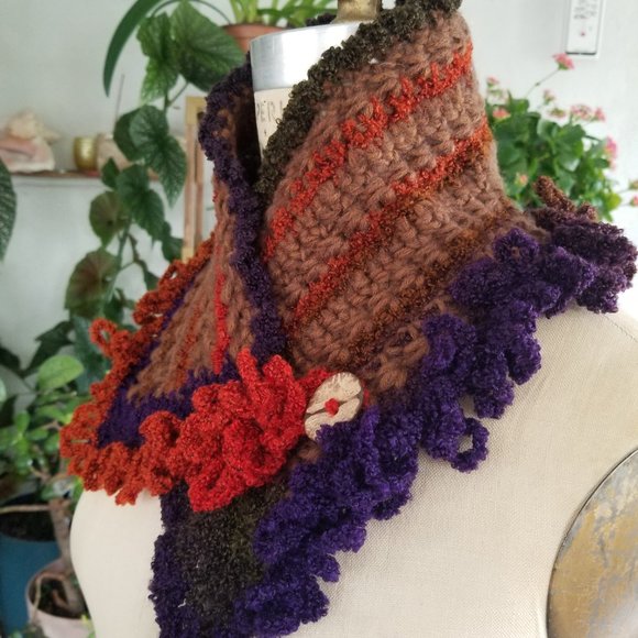 Crochet NECK WARMER Collar Brown Jewel Tone Ruffle Handmade - Picture 1 of 15